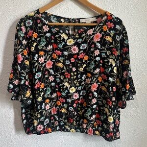 LOFT Black w/Colorful Floral Pattern Short Sleeve Blouse Fluttered Sleeves